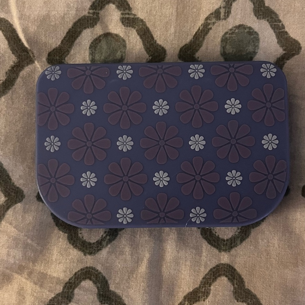 Floral Patterned eyelash holding box